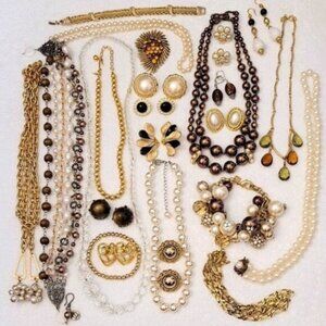 Vintage Jewelry Lot